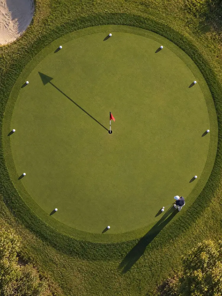 L'Horloge, tableau de golf surréaliste de Daniel Pelcat, série Minimalistes