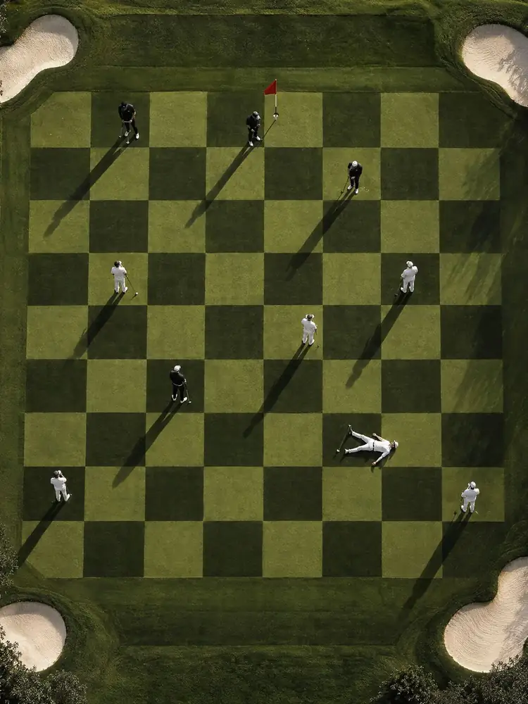 L'Échiquier, tableau de golf surréaliste de Daniel Pelcat, série Minimalistes